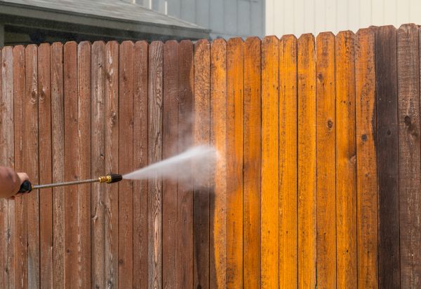 Fence Power Washing in Ooltewah