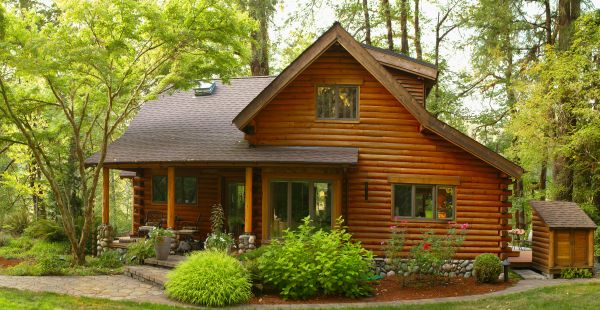 Log Home Exterior Cleaning in Ooltewah