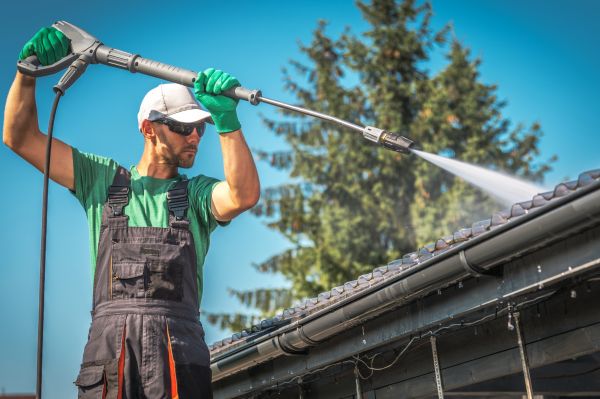 Gutter Washing in Ooltewah