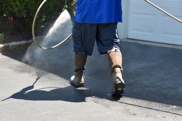 Asphalt Driveway Cleaning in Ooltewah