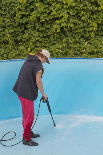 Pool Pressure Washing in Ooltewah
