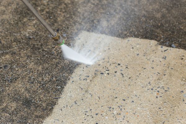 Deck Concrete Cleaning in Ooltewah
